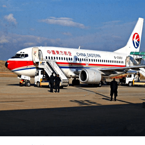 黔江武陵山机场托运航空快运业稳步发展的原因是什么？
